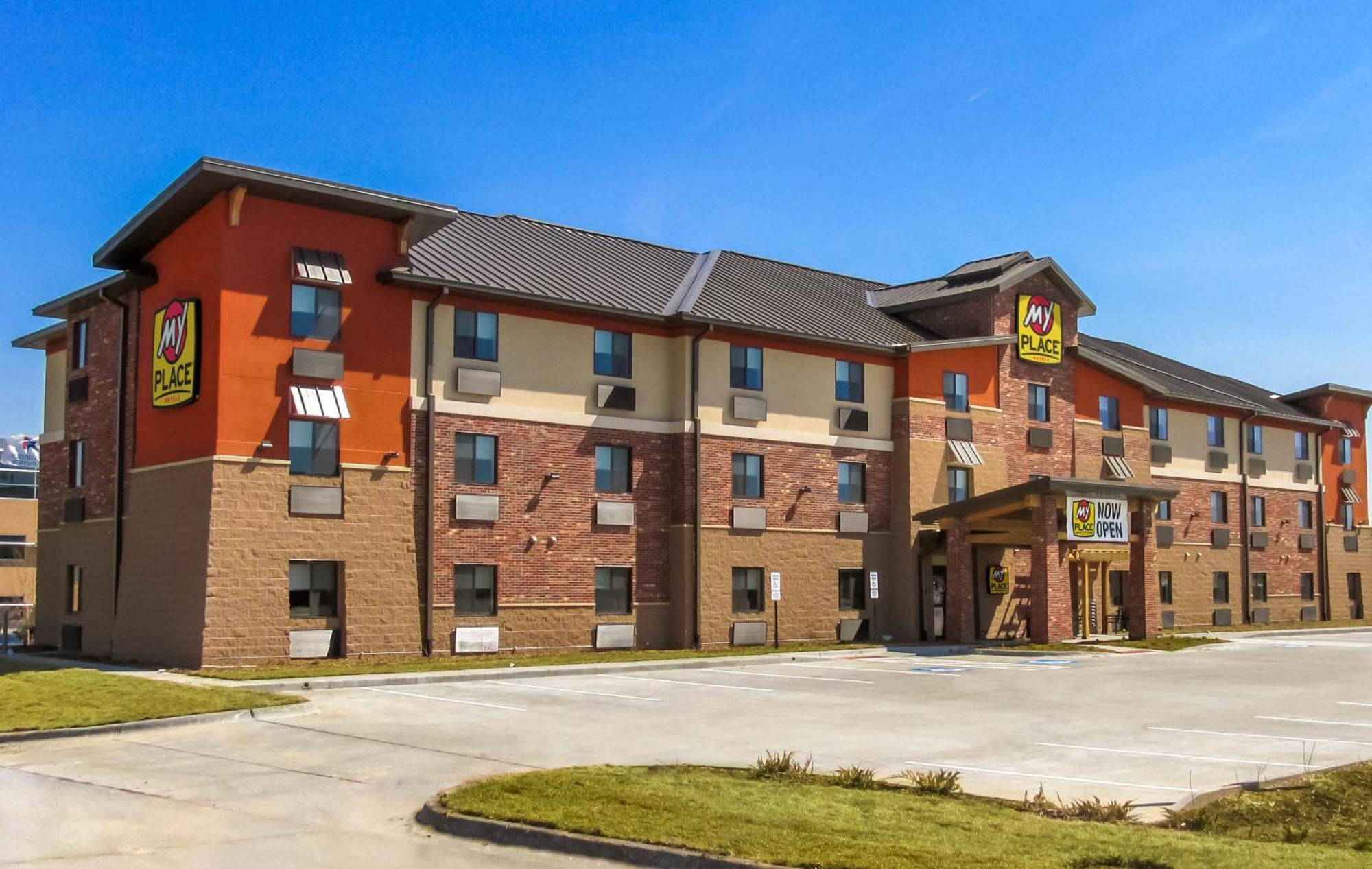 My Place Hotel-South Omaha/La Vista, Ne Экстерьер фото
