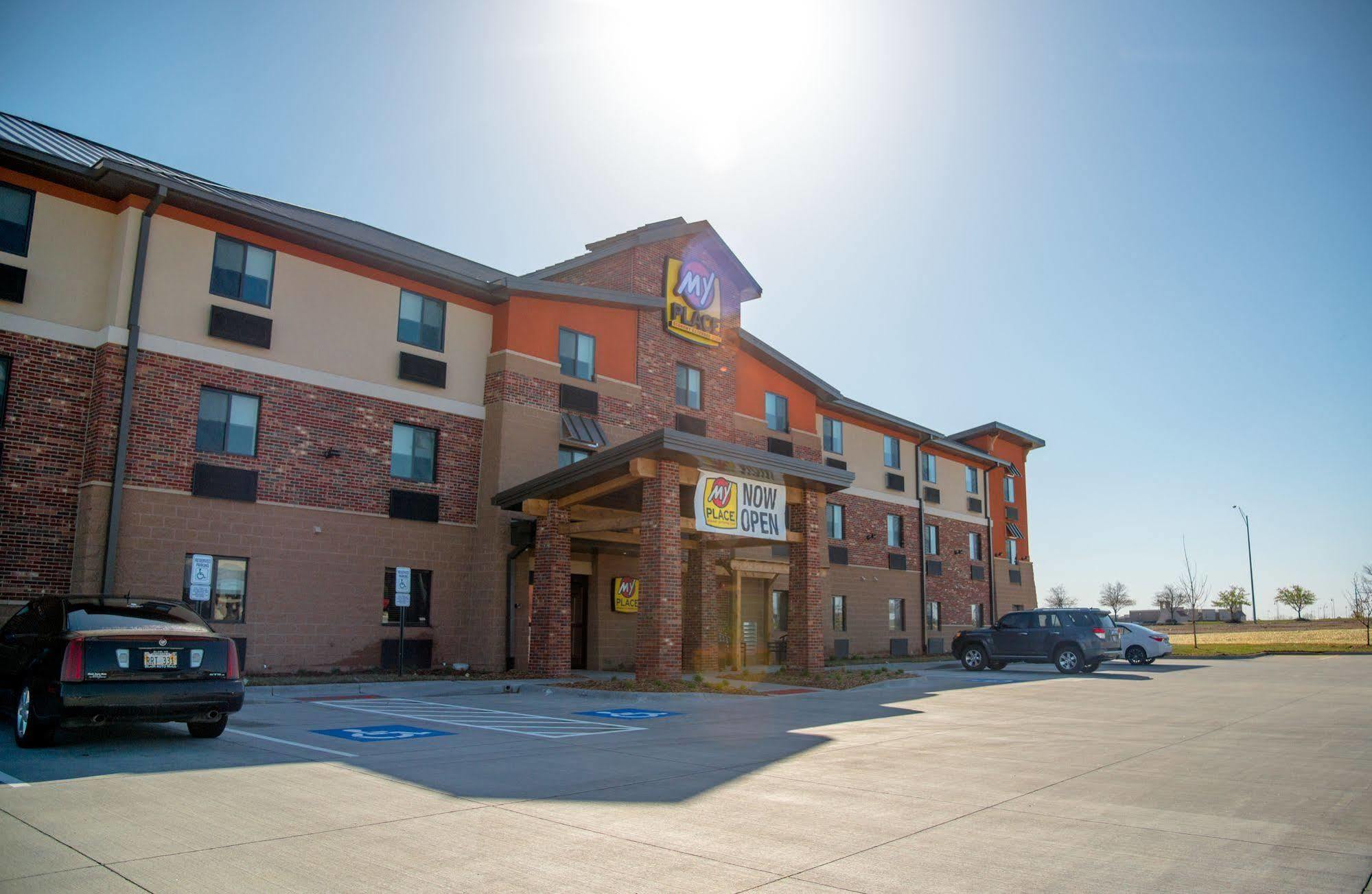 My Place Hotel-South Omaha/La Vista, Ne Экстерьер фото
